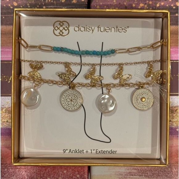 Daisy Fuentes Multi Chain Charm Anklet in Box - Picture 4 of 5